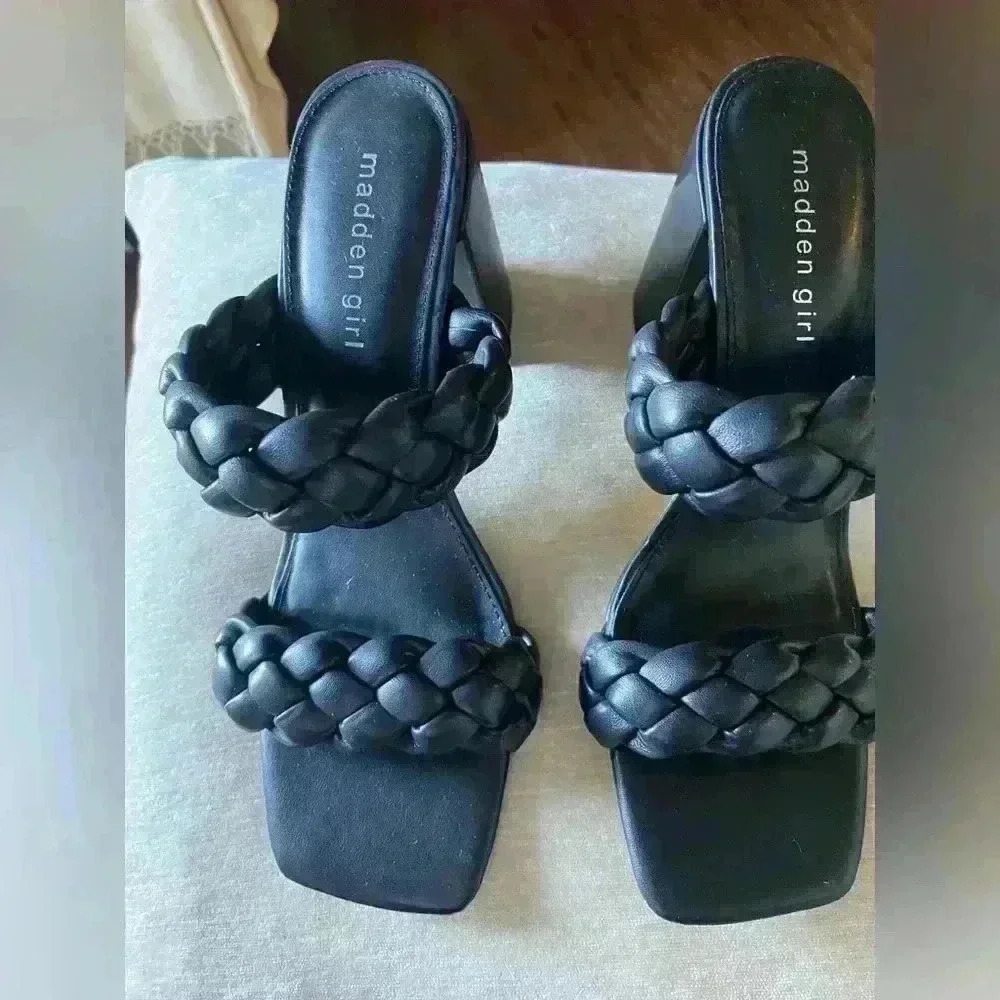 Madden Girl Dixcy Dress Heel size 10